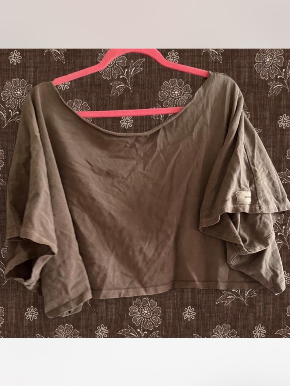 Joah Brown Olive Brown Flutter Sleeve Crop Top